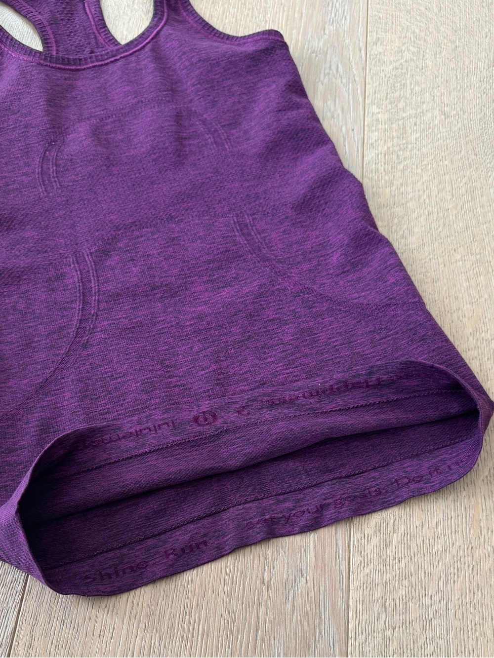 Lululemon Swiftly Tech Racerback
Black / Chilled Grape Size 2 - Picture 6 of 10